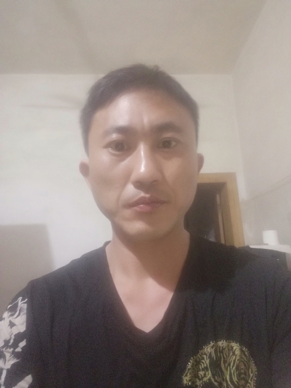 真爱无悔的第一张照片--贵港相亲服务中心