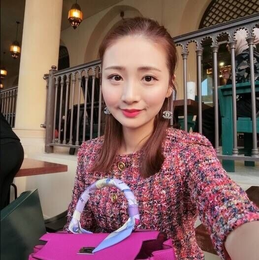 美婷的第一张照片--贵港相亲服务中心