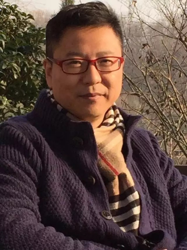 感恩的第一张照片--贵港相亲服务中心