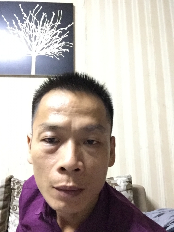 alongzhe的第一张照片--贵港相亲服务中心