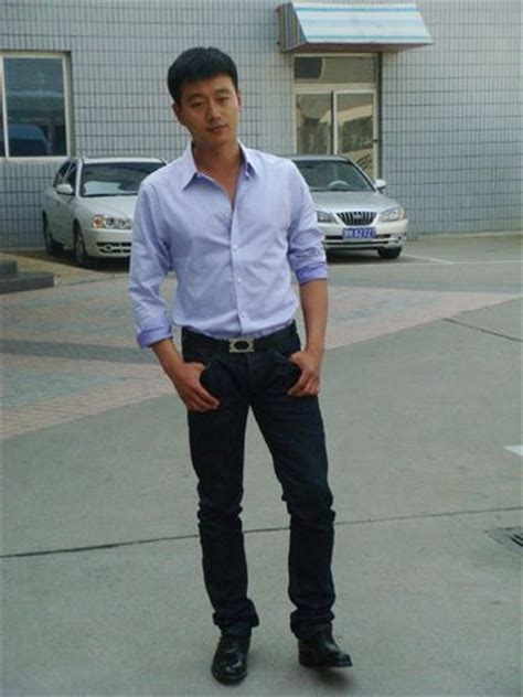 七彩王子的第一张照片--贵港相亲服务中心