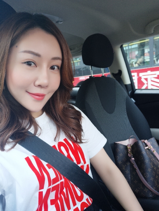 娜娜的第二张照片--贵港相亲服务中心