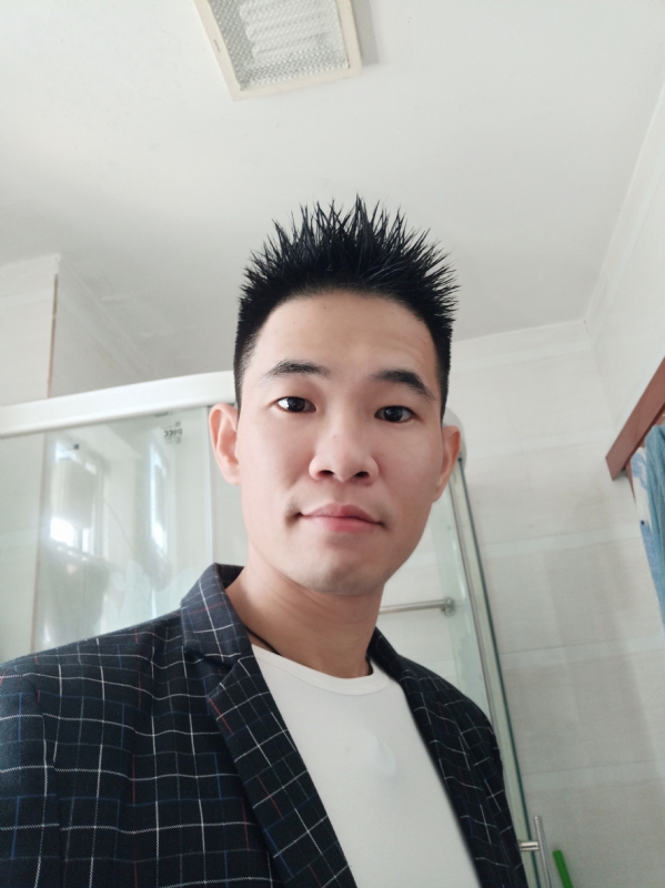 往事随风的第一张照片--贵港相亲服务中心