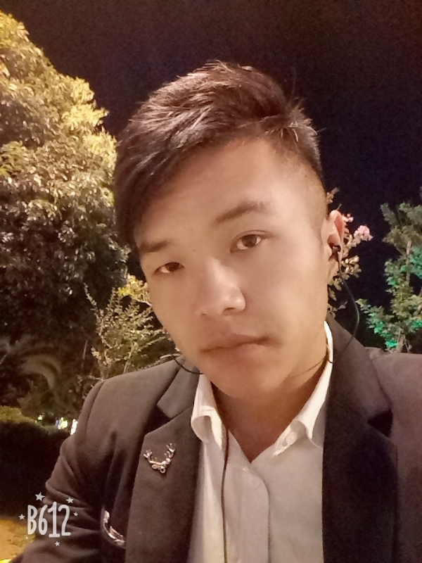 只求一陪伴的第一张照片--贵港相亲服务中心