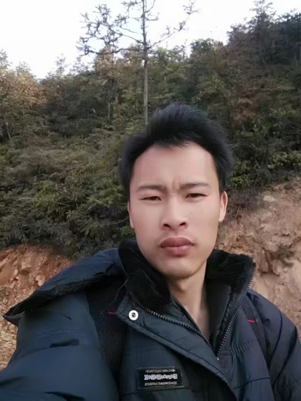 高富帅的第一张照片--贵港相亲服务中心