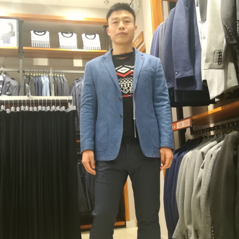 一只蚂蚁的第一张照片--贵港相亲服务中心