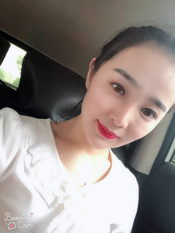 美伊的第一张照片--贵港相亲服务中心