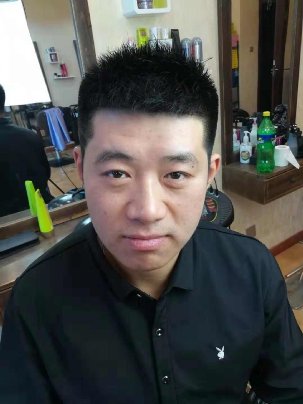 丹东风雨的第一张照片--贵港相亲服务中心