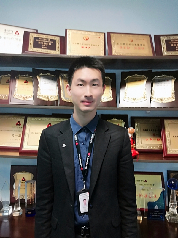 魔都青年的第一张照片--贵港相亲服务中心