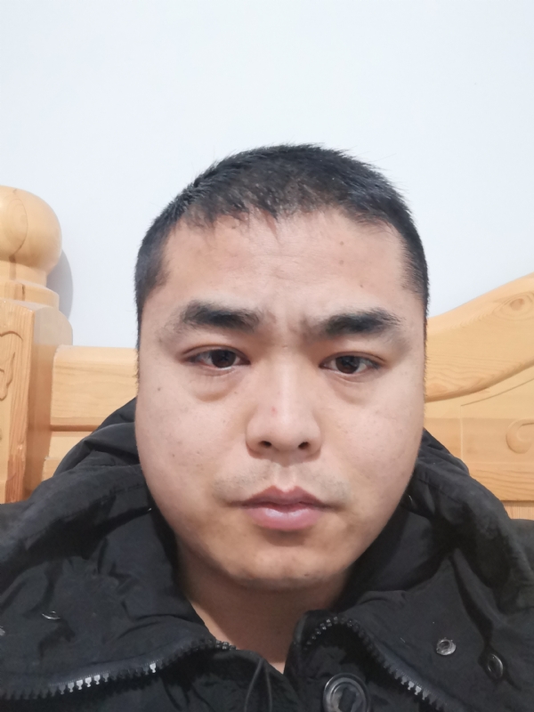 真诚的第一张照片--贵港相亲服务中心