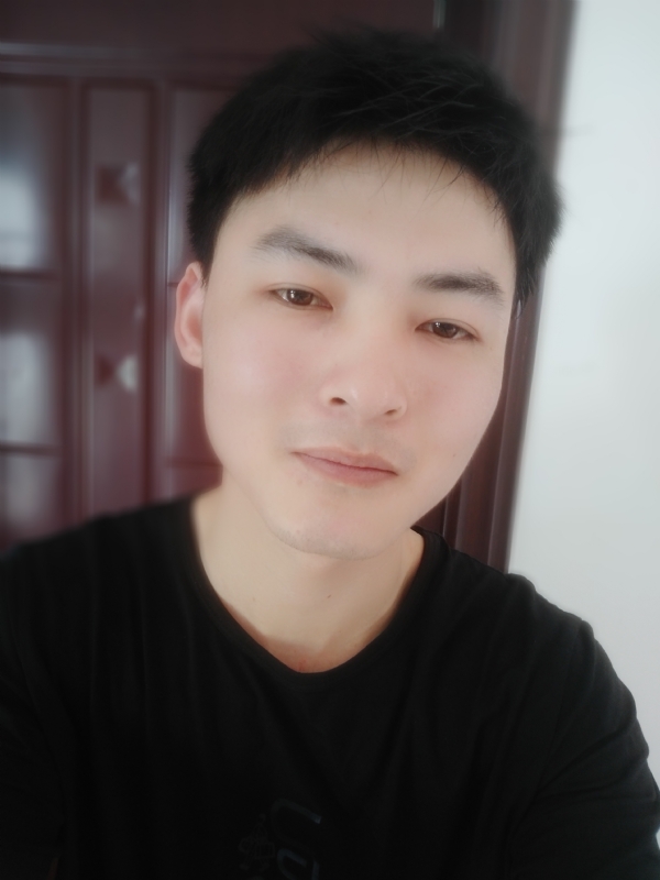 小情绪)っ的第一张照片--贵港相亲服务中心