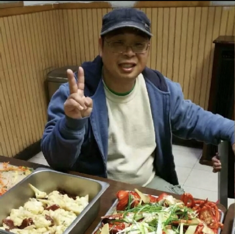 wally的第一张照片--贵港相亲服务中心