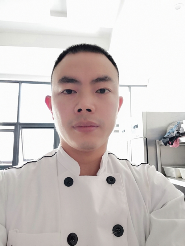 剑客段狼的第一张照片--贵港相亲服务中心