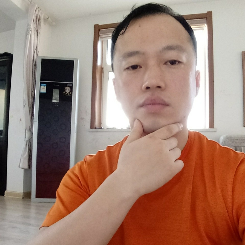 爱热闹的人的第一张照片--贵港相亲服务中心