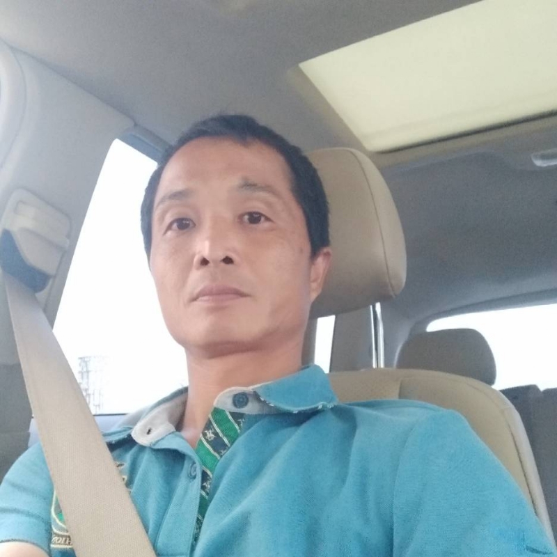 温柔男孩的第一张照片--贵港相亲服务中心