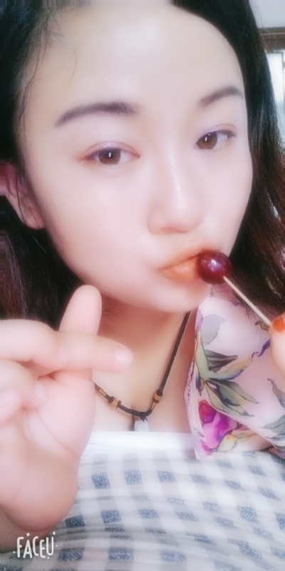 霸气璐妞的第一张照片--贵港相亲服务中心