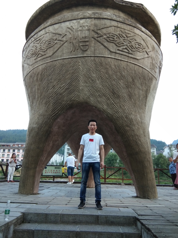 致青春的第一张照片--贵港相亲服务中心