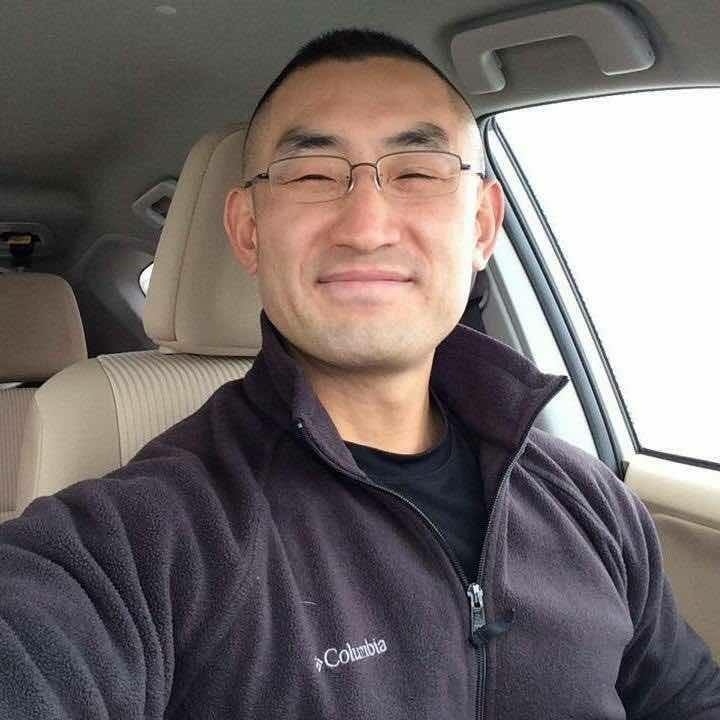 成福江的第一张照片--贵港相亲服务中心