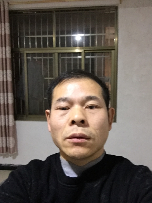 徐徐清风的第一张照片--贵港相亲服务中心