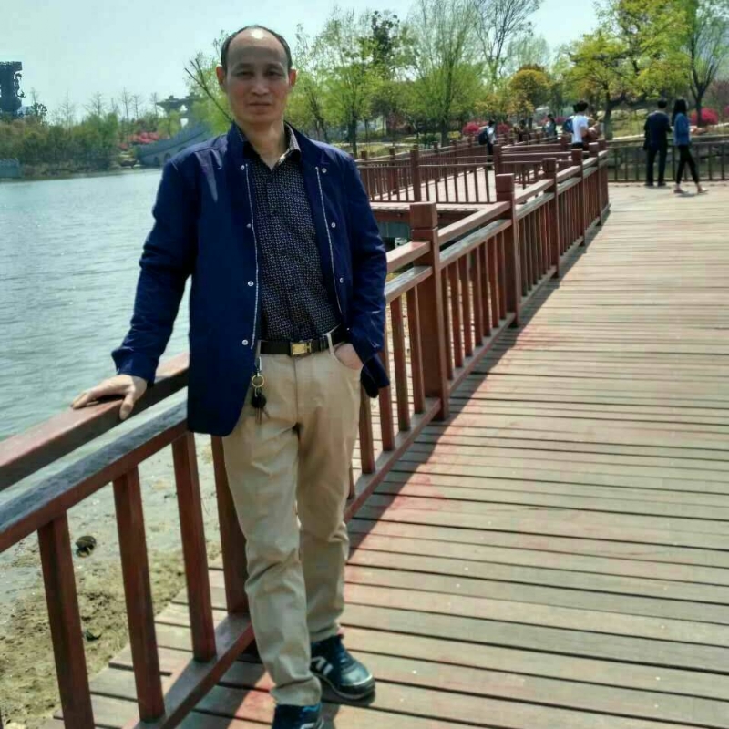 大随帅哥的第一张照片--贵港相亲服务中心