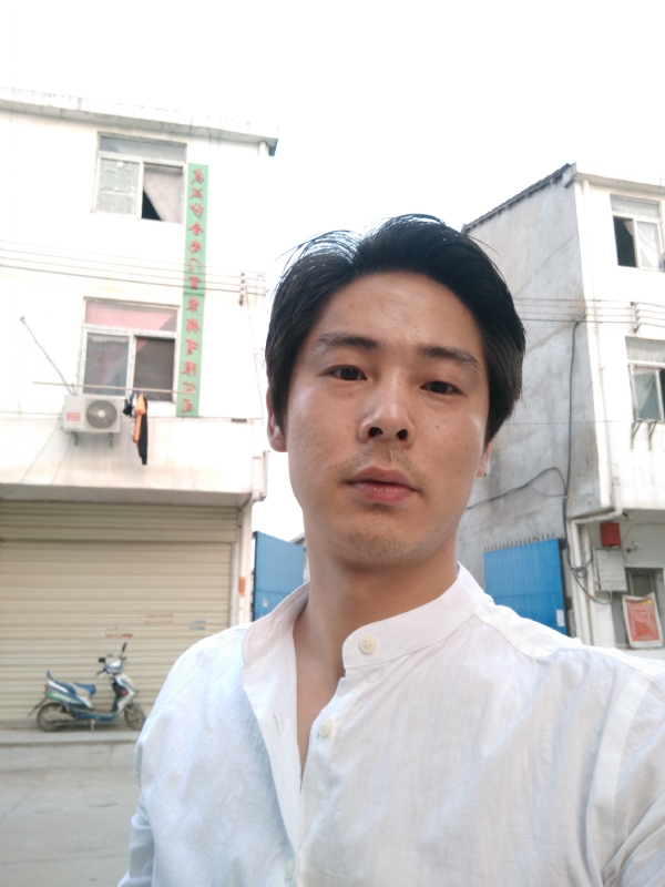 峰哥的第一张照片--贵港相亲服务中心