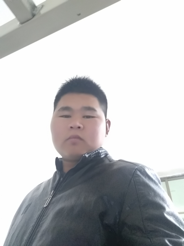 小哥的第一张照片--贵港相亲服务中心