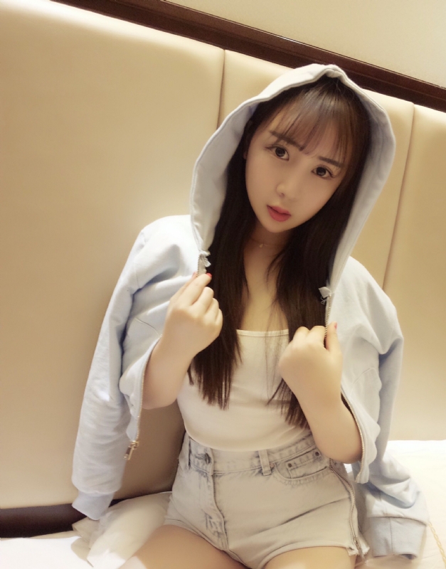 琪琪的第一张照片--贵港相亲服务中心