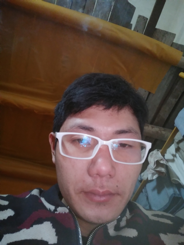 木心的第一张照片--贵港相亲服务中心