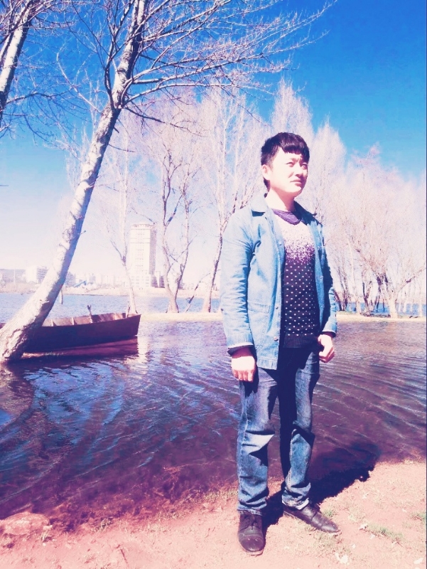 ￣往情深的第一张照片--贵港相亲服务中心