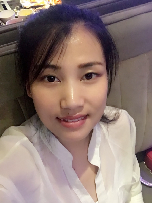 风尘的第一张照片--贵港相亲服务中心