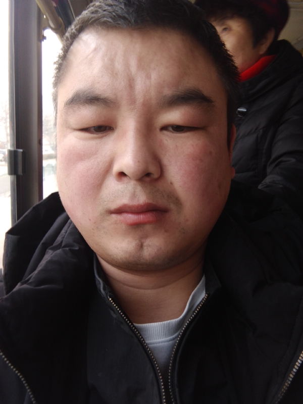 张延义的第一张照片--贵港相亲服务中心