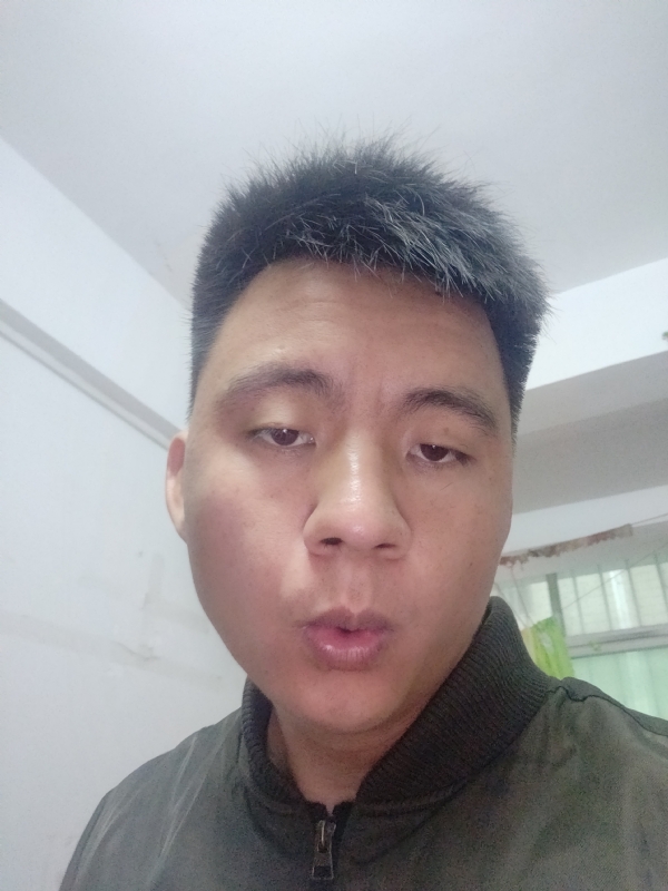 值得姓赖的第一张照片--贵港相亲服务中心