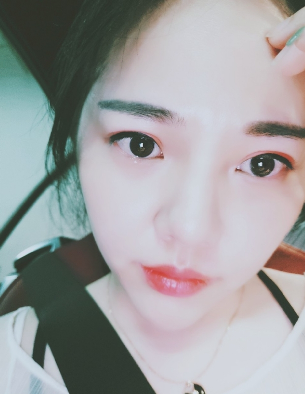 馨馨向荣的第四张照片--贵港相亲服务中心