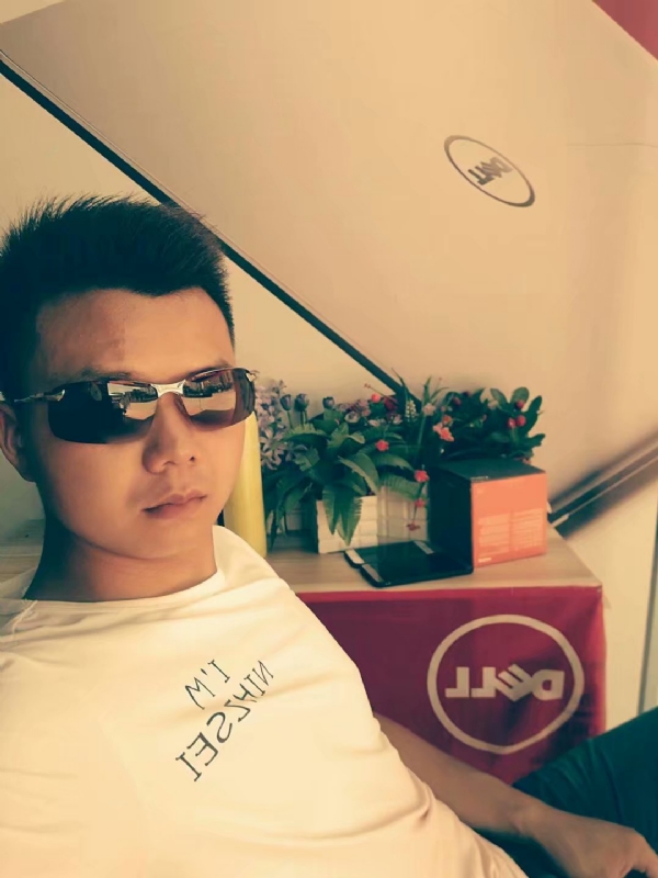 旧城以西的第一张照片--贵港相亲服务中心