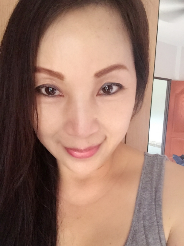 ying的第一张照片--贵港相亲服务中心