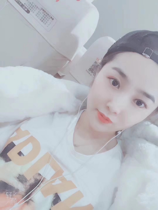 时光浅夏的第三张照片--贵港相亲服务中心