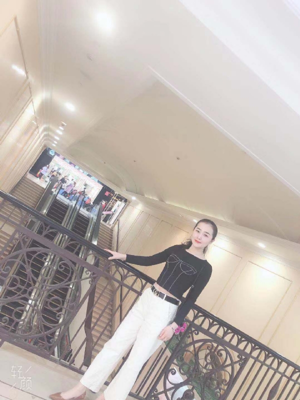 时光浅夏的第四张照片--贵港相亲服务中心