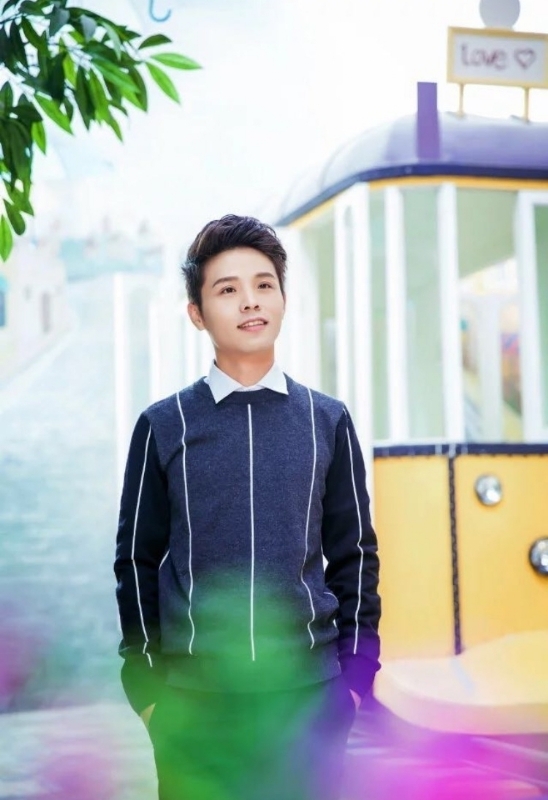 平凡的人的第一张照片--贵港相亲服务中心