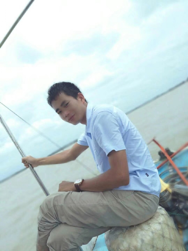 慵懒的猫的第一张照片--贵港相亲服务中心