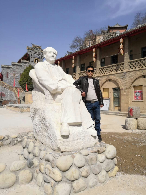 单身汉的第一张照片--贵港相亲服务中心