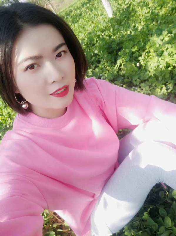 寻找幸福的第一张照片--贵港相亲服务中心