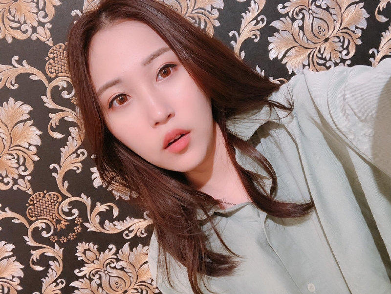 張婕兒的第一张照片--贵港相亲服务中心