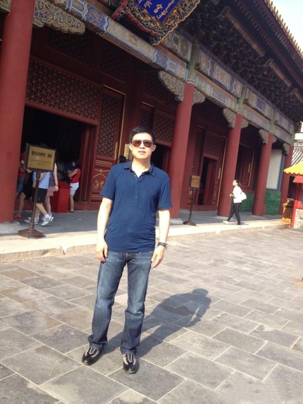 刘刚的第一张照片--贵港相亲服务中心