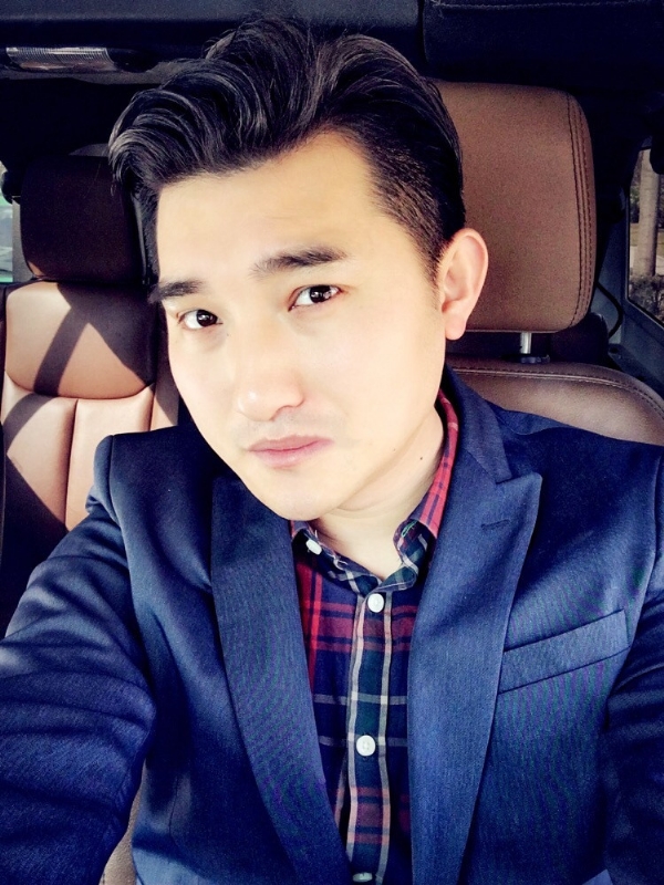 奋斗的第三张照片--贵港相亲服务中心