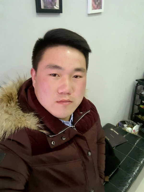 小飞的第一张照片--贵港相亲服务中心