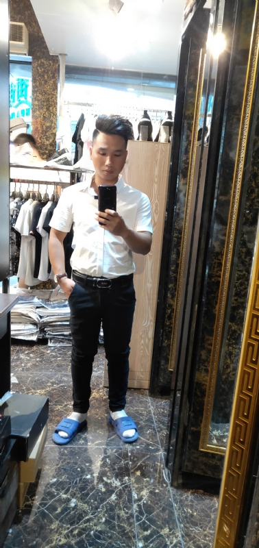 卢家福的第一张照片--贵港相亲服务中心