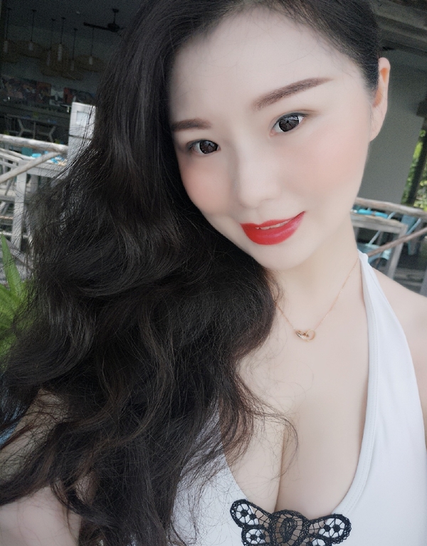 yoyo的第一张照片--贵港相亲服务中心