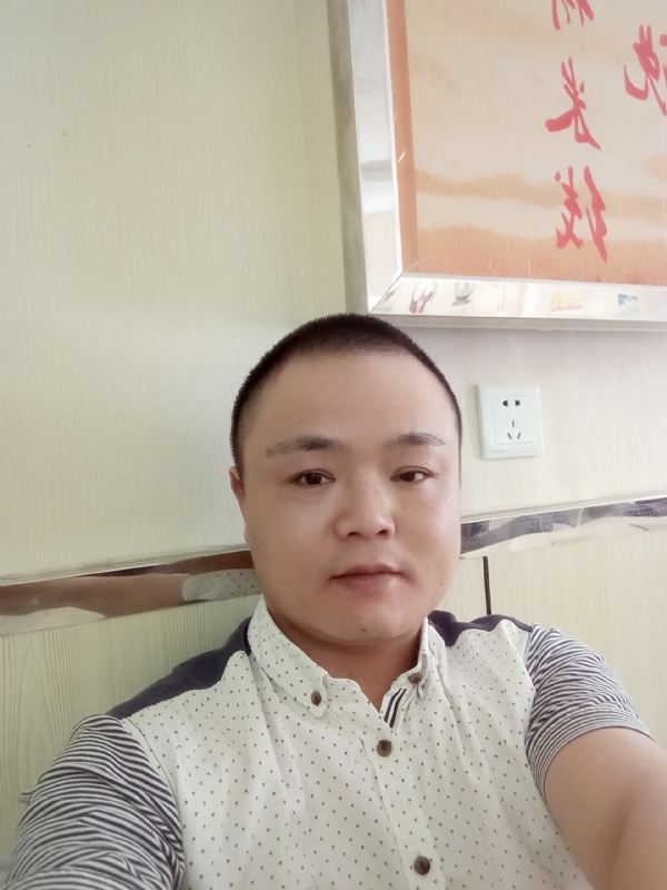 风云淡的第一张照片--贵港相亲服务中心