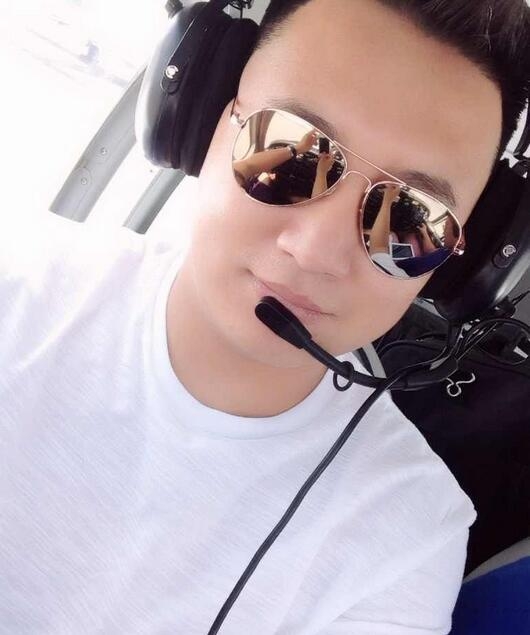 张宏发的第一张照片--贵港相亲服务中心