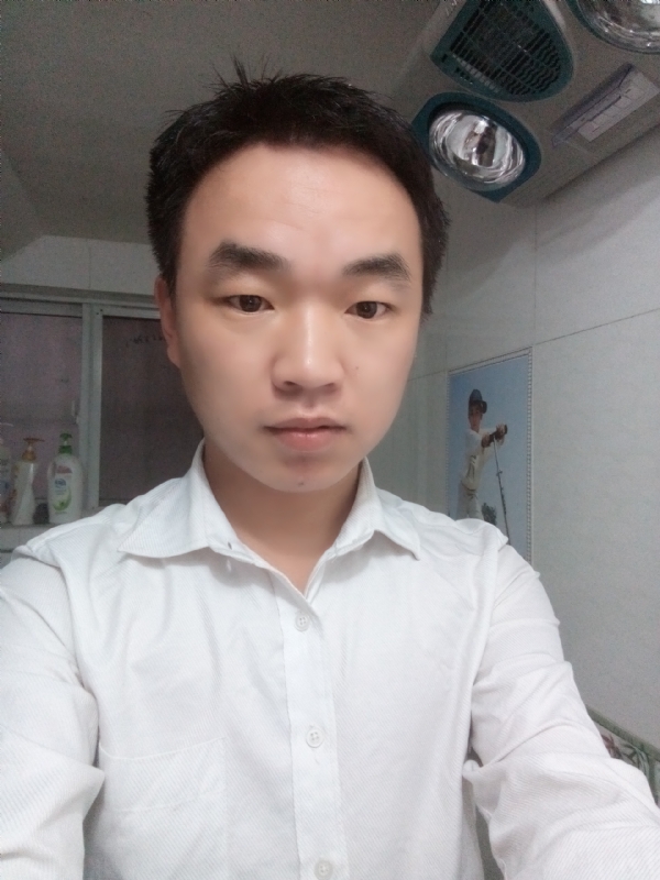 夜凉露沾衣的第二张照片--贵港相亲服务中心